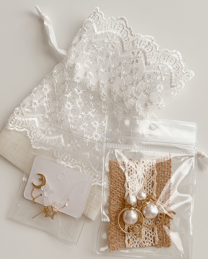 メイプラスのピアス